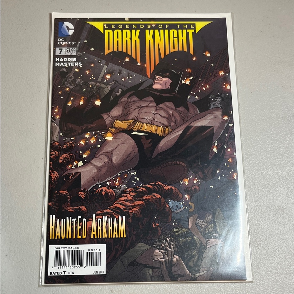 NEW 2013 DC Comics Legends of the Dark Knight - Haunted Arkham Cover